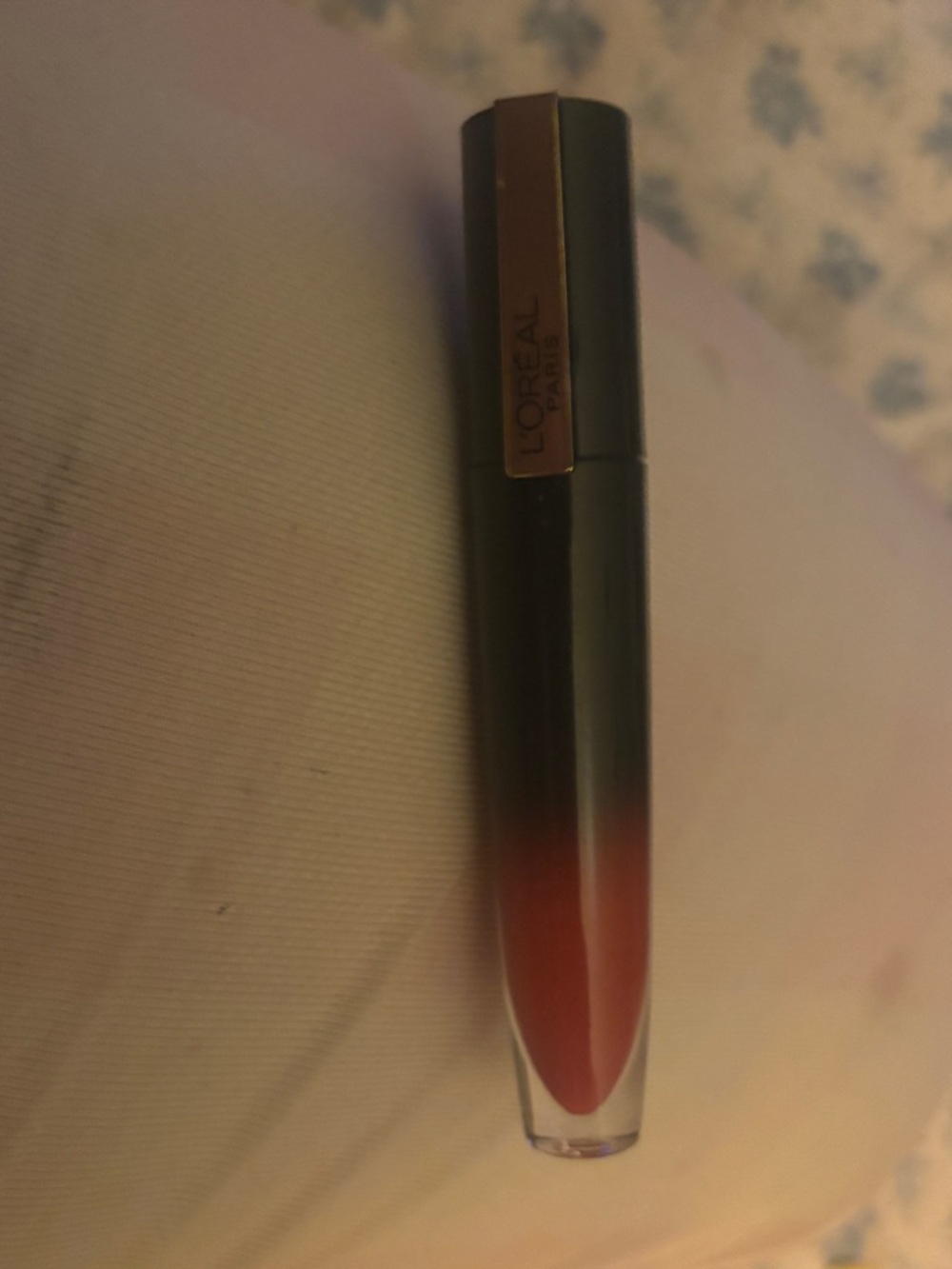 L’Oréal Paris Pink Lip Gloss - Hydrating Shine